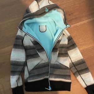 FLEECE HOODED ZIP UP IVIVVA JACKET